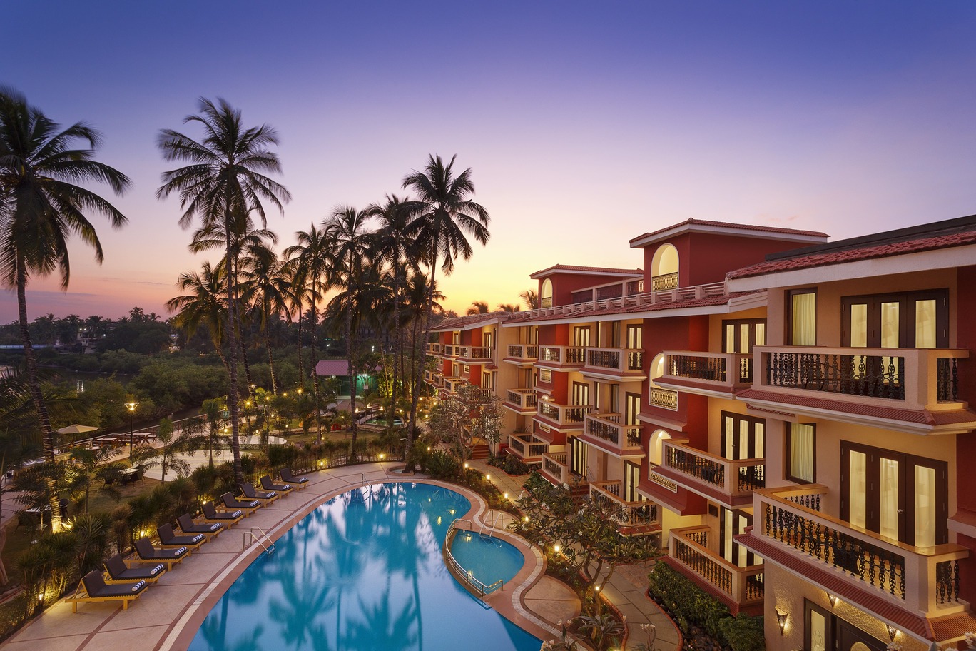 near baga beach hotels